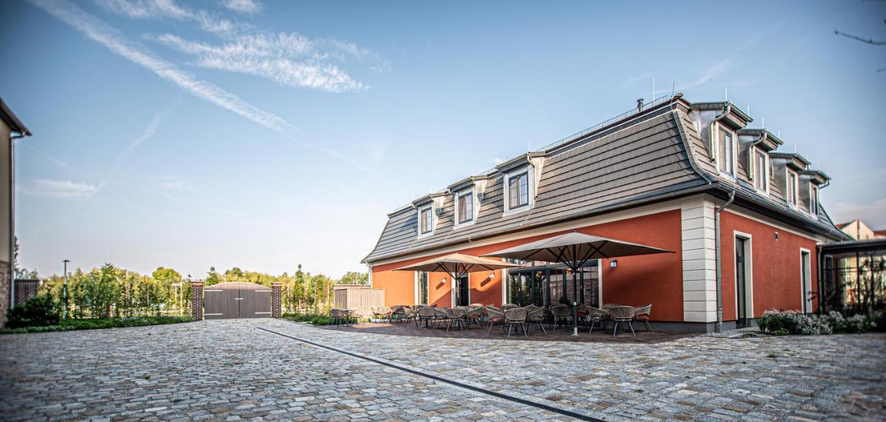 Spreewelten Hotel Luebbenau Exterior photo